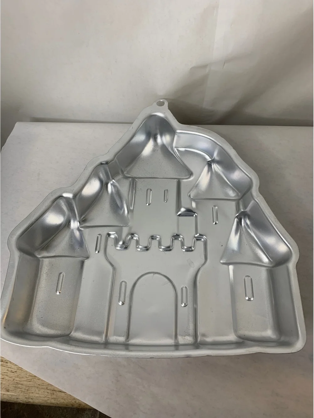 Wilton Castle Shaped Cake Pan Aluminum Baking Mold